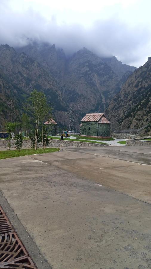 Come & Rest Kazbegi Exteriör bild
